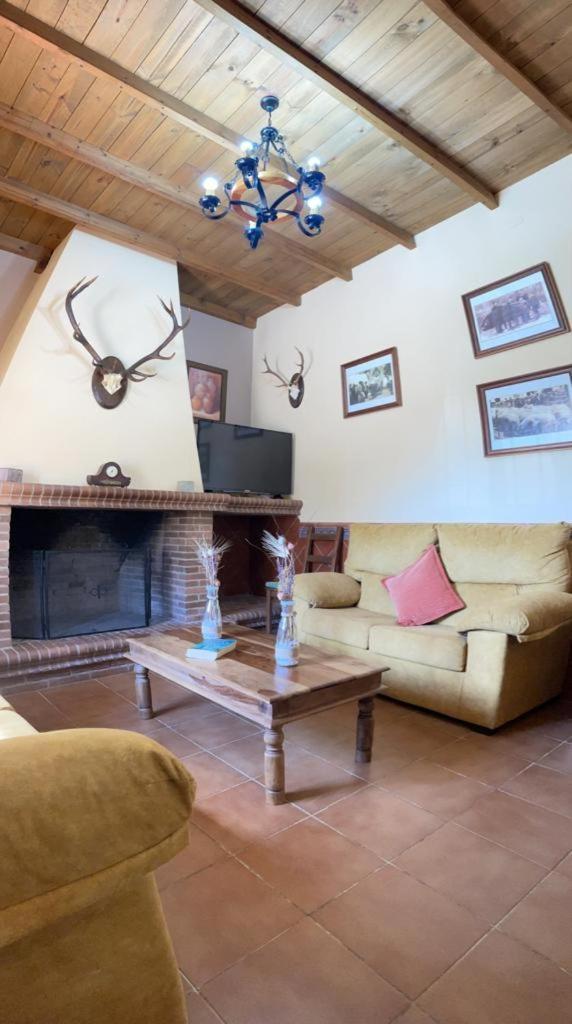 Casa Rural La Dehesilla Cazalla de la Sierra Exterior foto