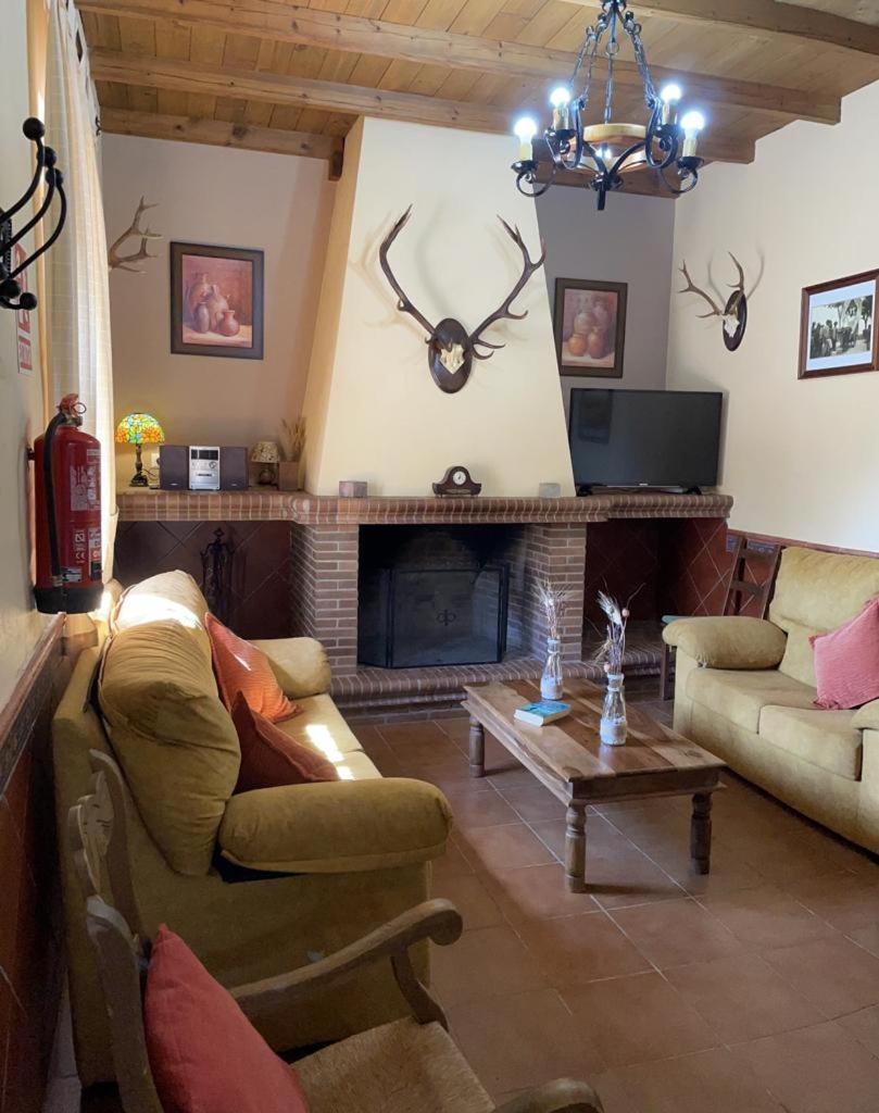 Casa Rural La Dehesilla Cazalla de la Sierra Exterior foto